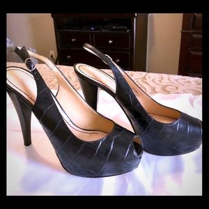 Nine West Black Leather High Heels Size 7.5